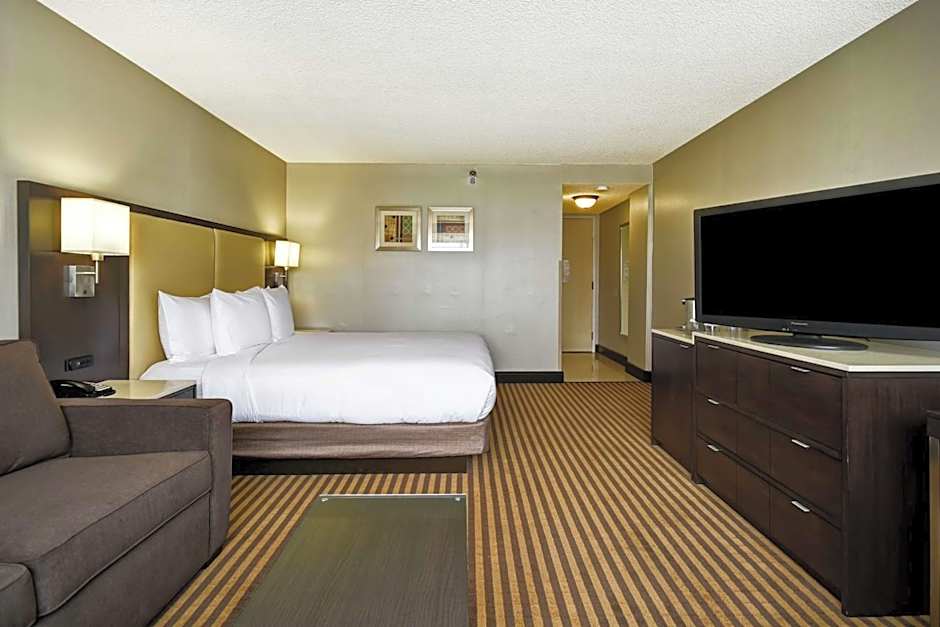 DoubleTree By Hilton Hotel Pleasanton At The Club