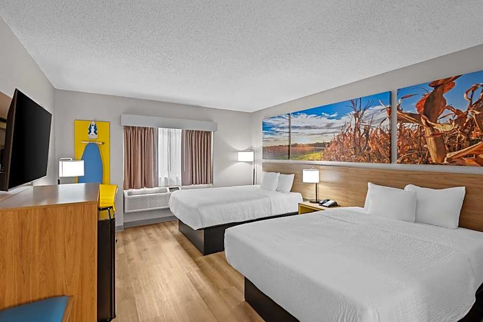 Days Inn by Wyndham Ames