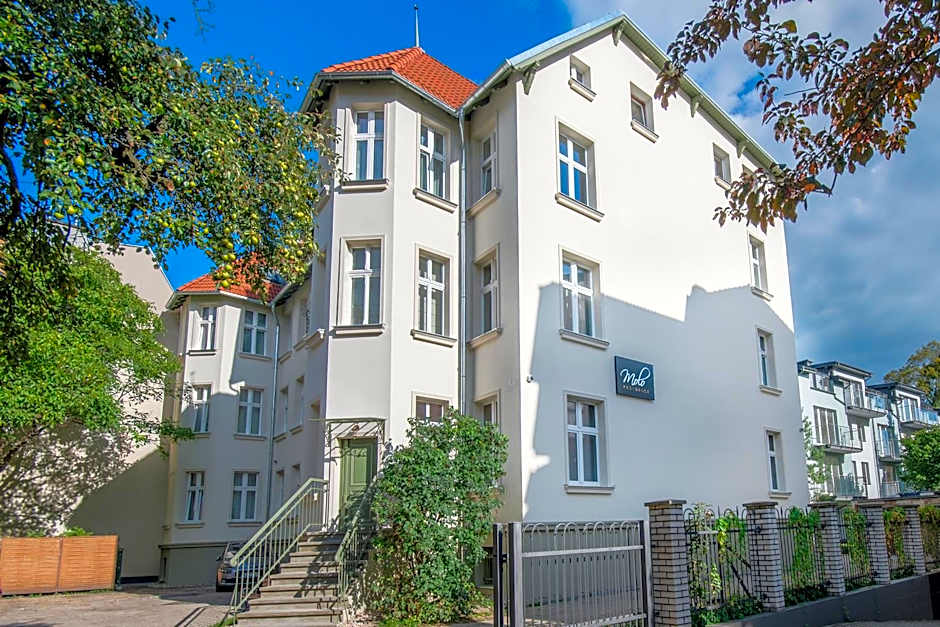 Riviera Residence Apartments