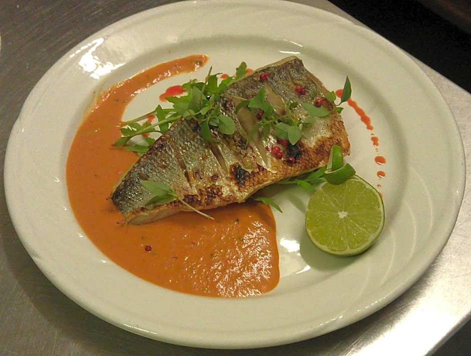 Bishopsgate House Hotel