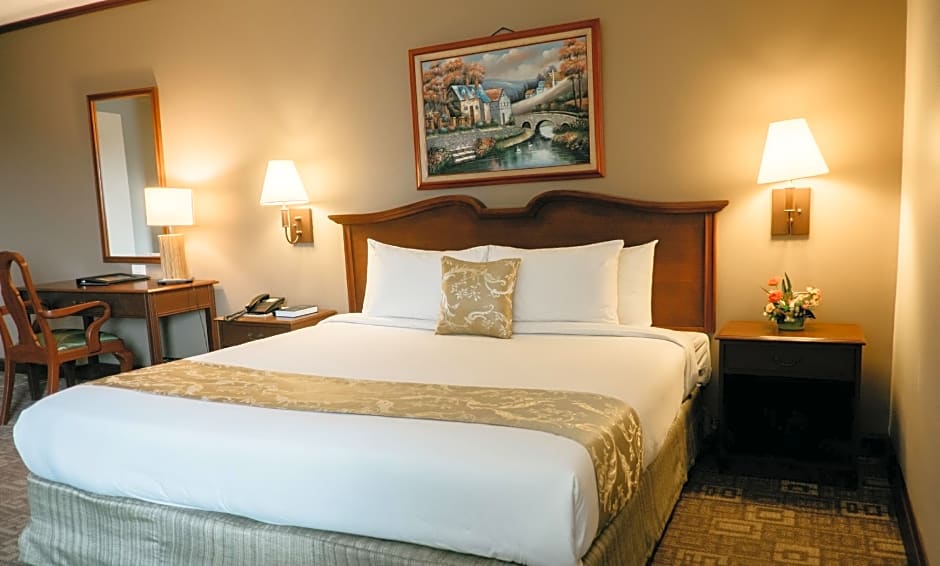East Asia Royale Hotel