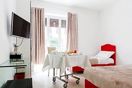 Executive Triple Room