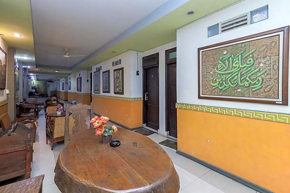 RedDoorz near Stasiun Malang Kota Lama 2