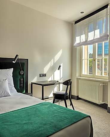 Superior Single Room