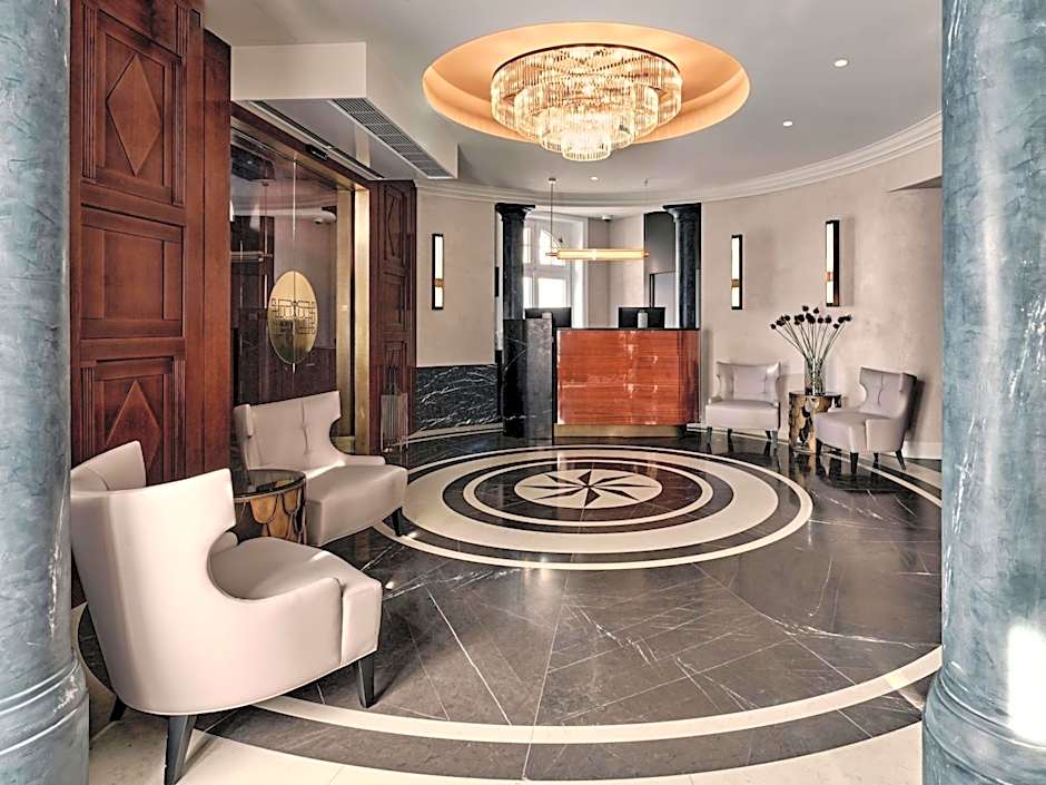 Crown Krakow - Handwritten Collection