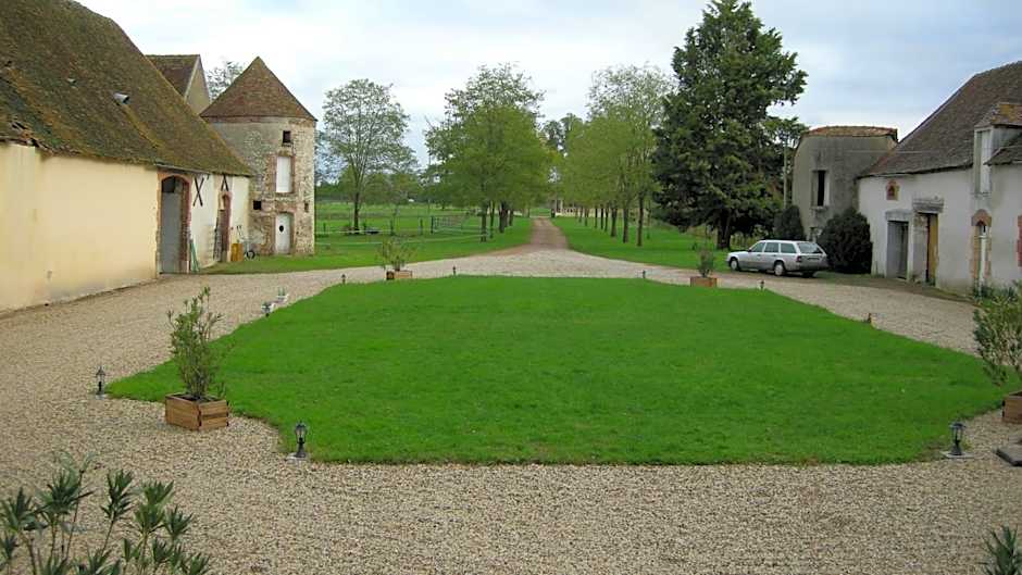 CHATEAU DE CHAVANNES