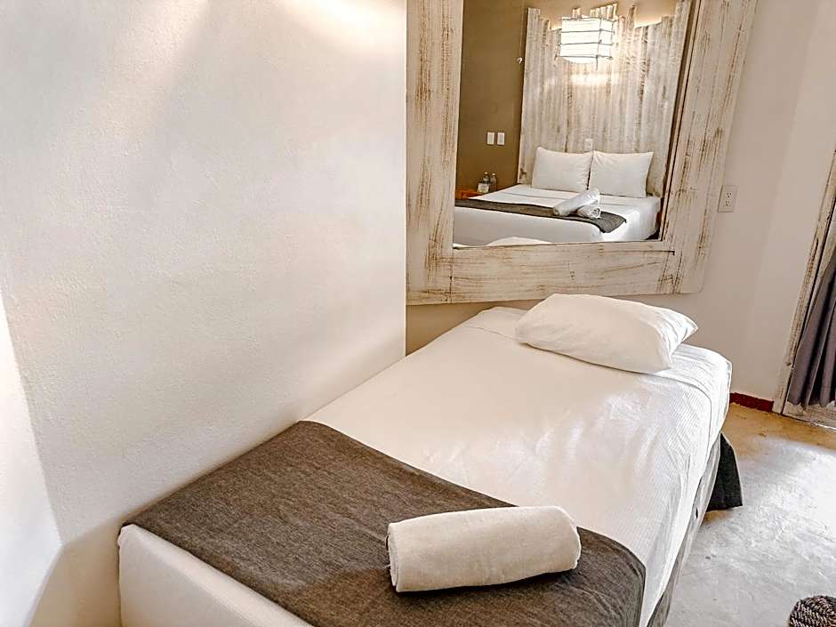 Holbox Dream Beachfront Hotel