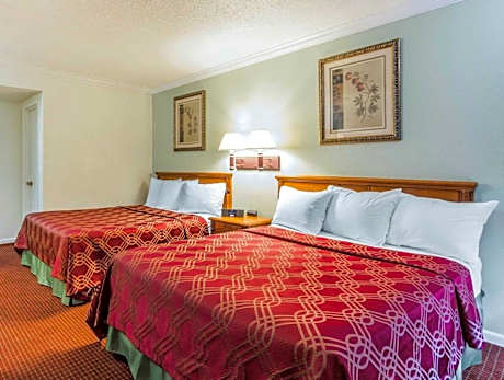 2 Queen Beds, Nonsmoking