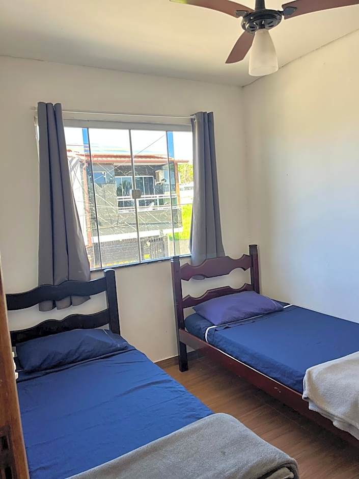 Casa inteira con piscina compartilhada