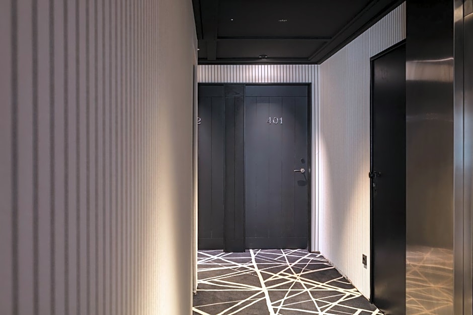 Hotel Advance