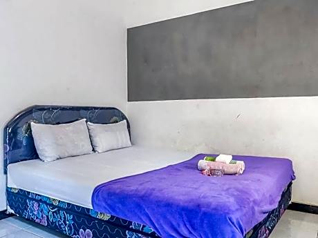 Kartini Guest House near Alun Alun Probolinggo