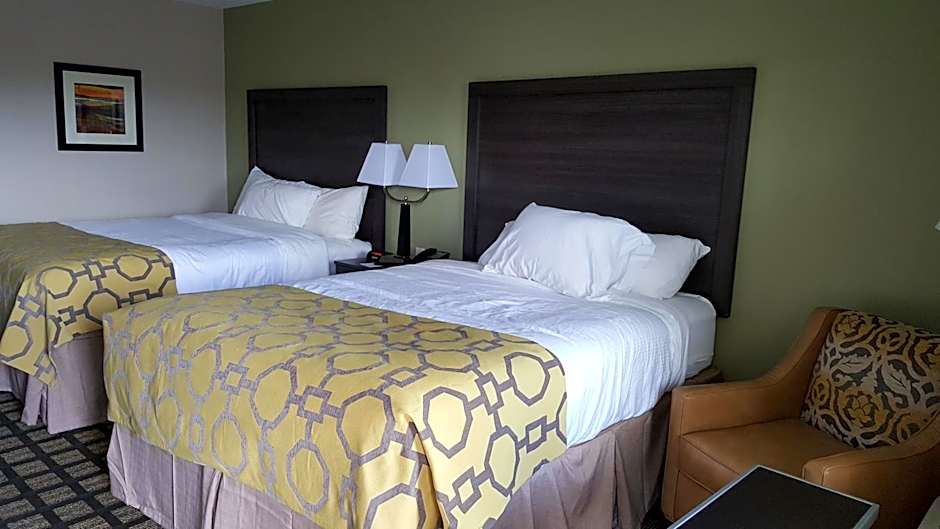 Baymont by Wyndham Clarksville