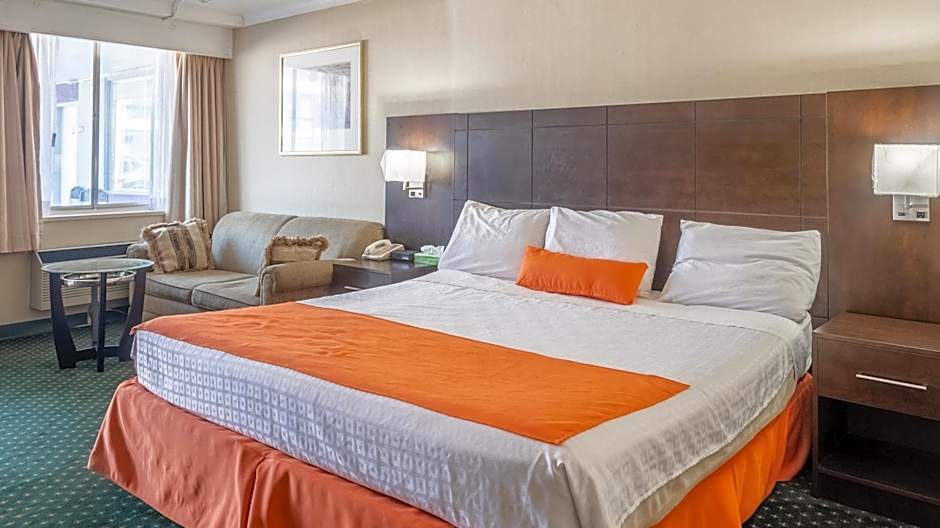 Knights Inn North Bay