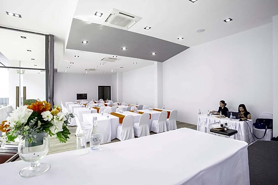 Chaweng Villawee Hotel