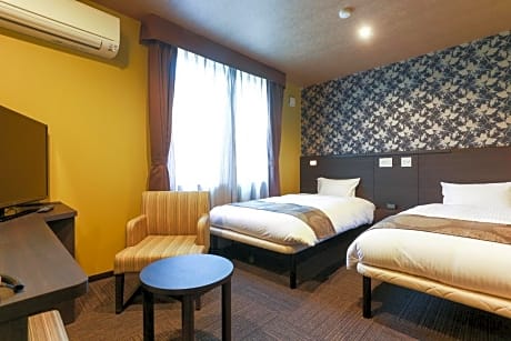 Half board included - Deluxe Twin Room - Main Building - Non-Smoking