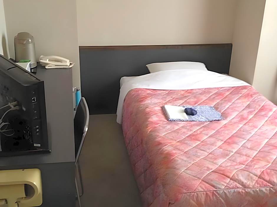 Hirosaki Ekimae Hotel