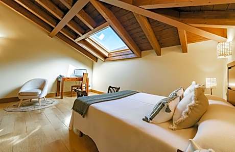 Double or Twin Room with Extra Bed