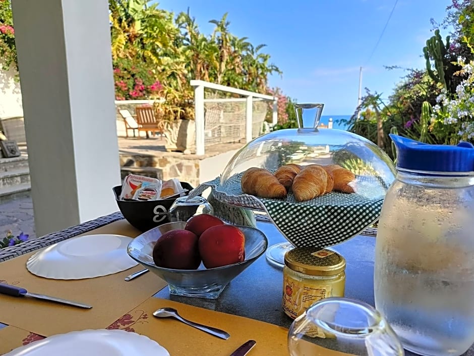 La Casa A Mare B&B