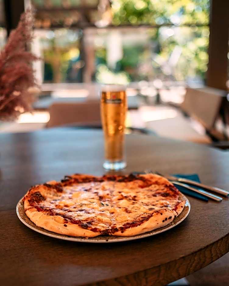 Delta Est Hotel & Restaurant