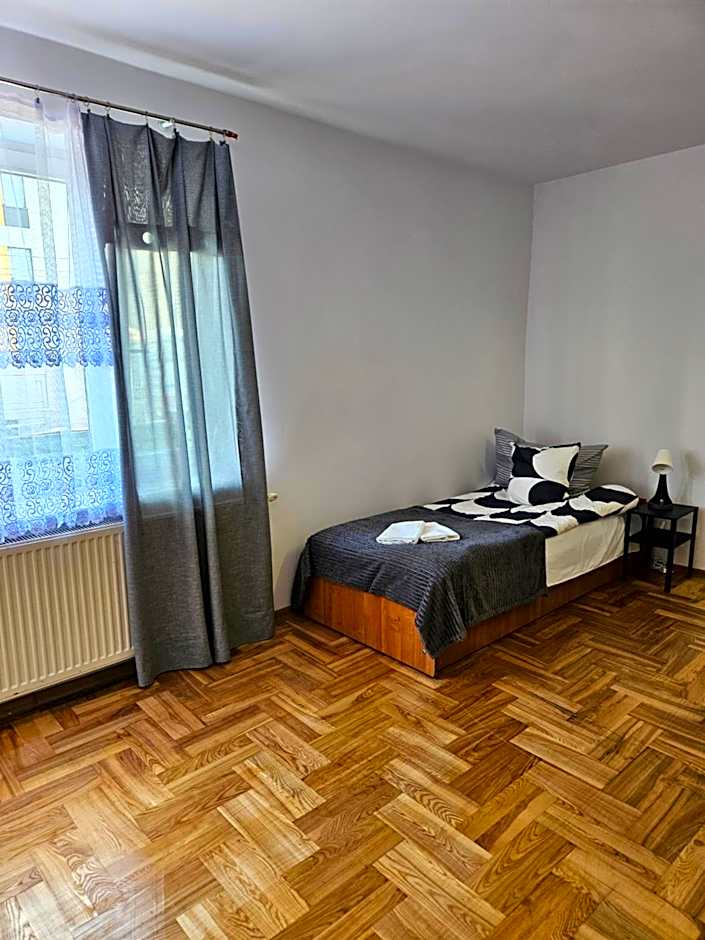 Hostel kamelarny dla seniorow z celodobowa opieka Wera