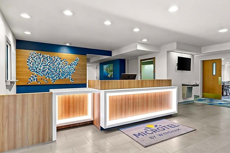 Microtel Inn & Suites by Wyndham Sainte Genevieve