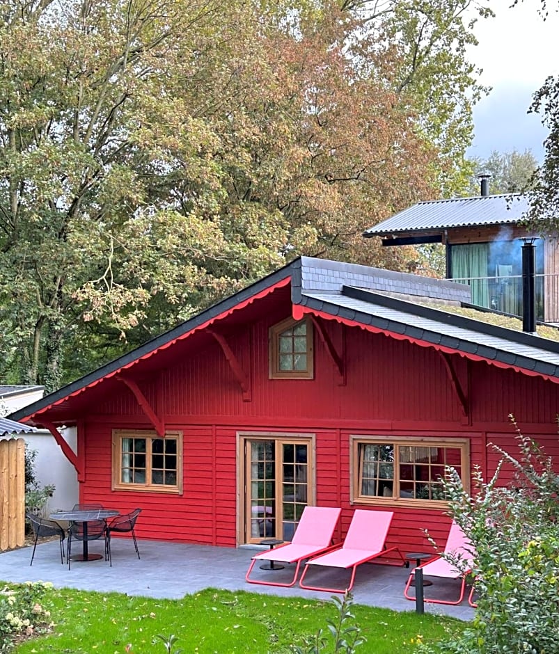 Cabanes avec jacuzzi les pieds dans la vignes