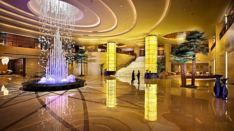 Crowne Plaza Yantai Sea View By IHG