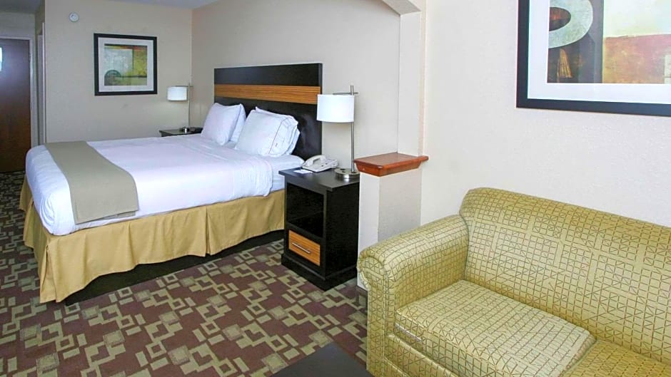 Country Inn & Suites by Radisson, Shelby, NC