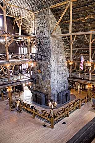 Old Faithful Inn - Inside the Park