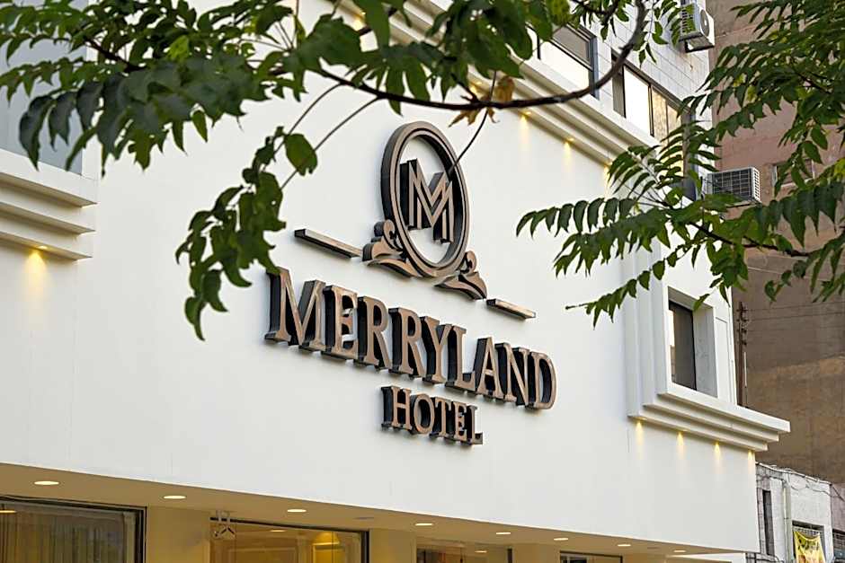 New MerryLand Hotel
