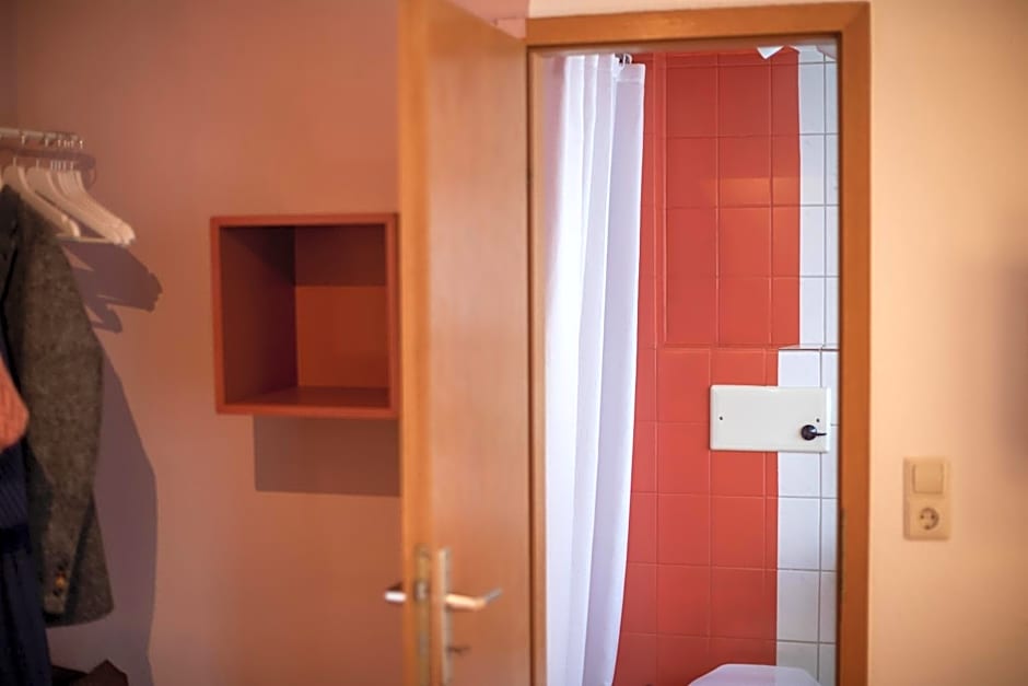 DAS SCHÖNE LEBEN Pop-Up Hotel