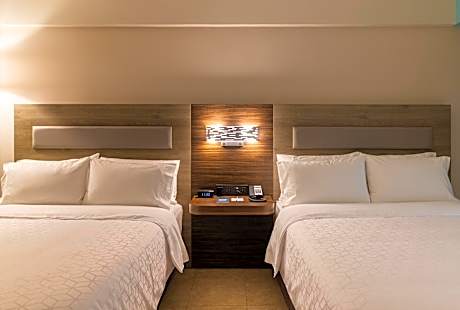 Standard Double Room with Two Double Beds