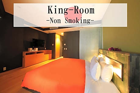 King Room - Non-Smoking