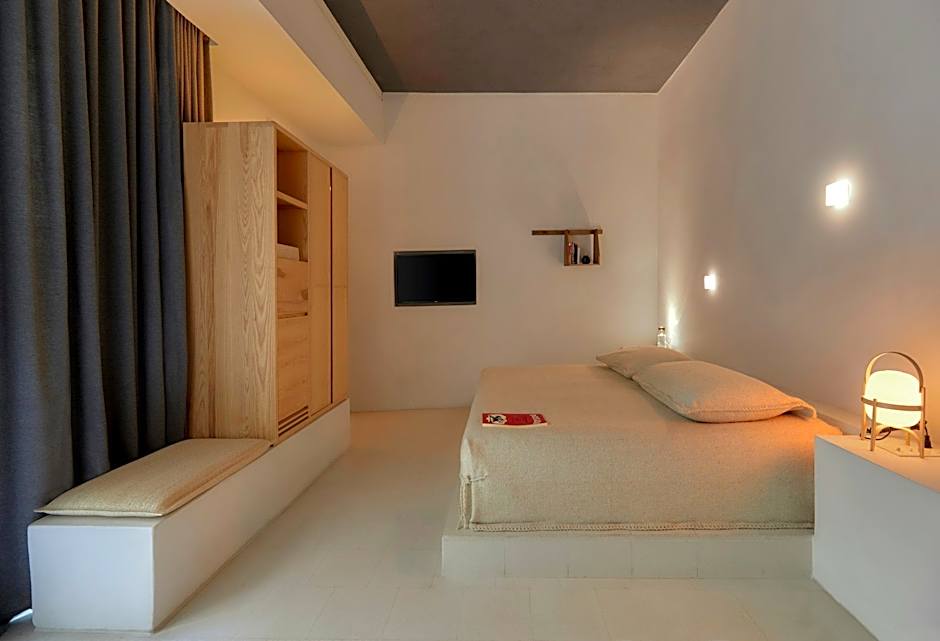 Photo 1 of 1 of Suite