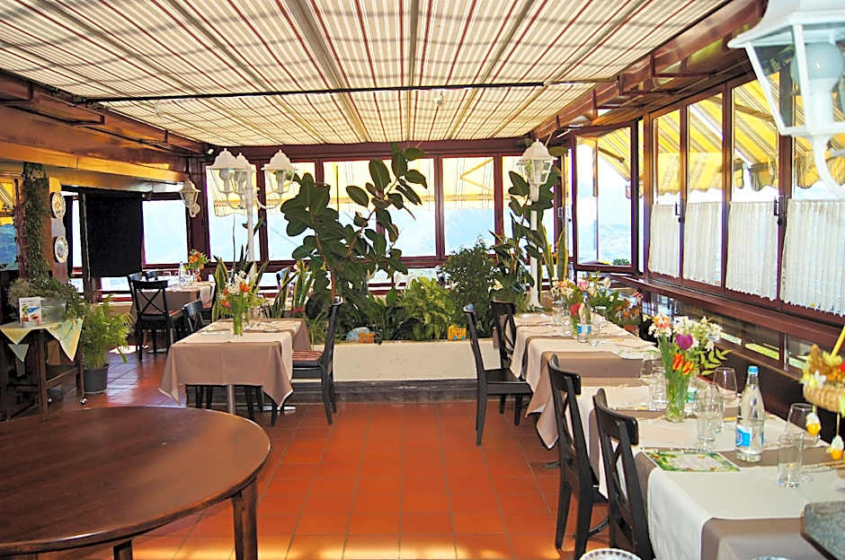 Al Ponte Albergo Ristorante