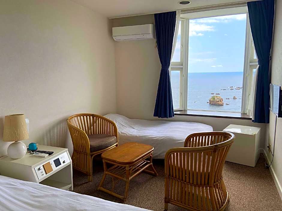 hotel cliff-side