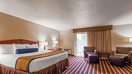 King Room with Balcony and Water View - Pet Friendly/Non-Smoking