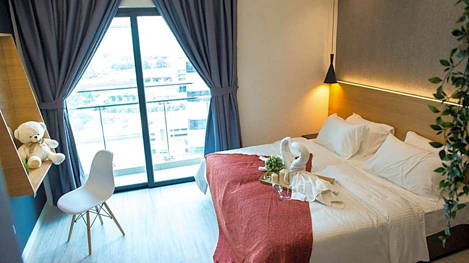 Suasana Lifestyle Suite by Keystone