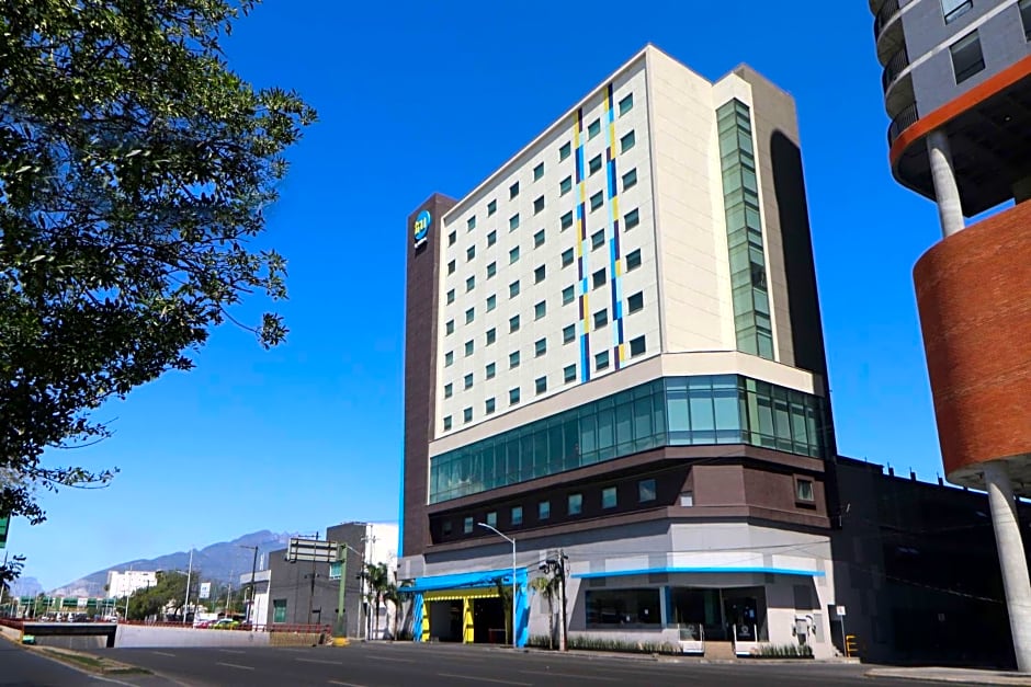 Tru by Hilton Monterrey Fundidora