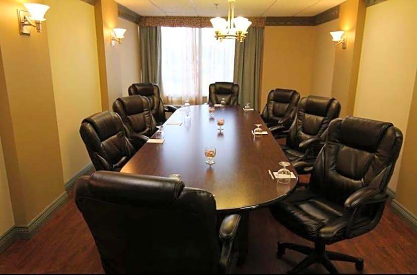 Albany Airport Inn