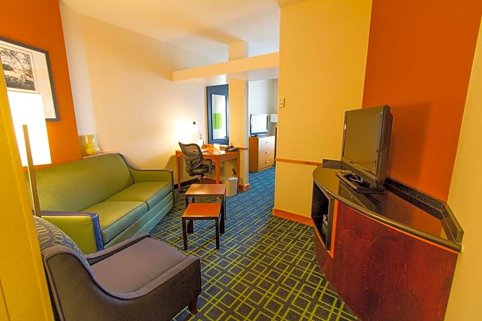 Fairfield Inn & Suites by Marriott Santa Maria