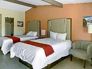 Queen Room with Two Queen Beds and Kitchenette - Non-Smoking