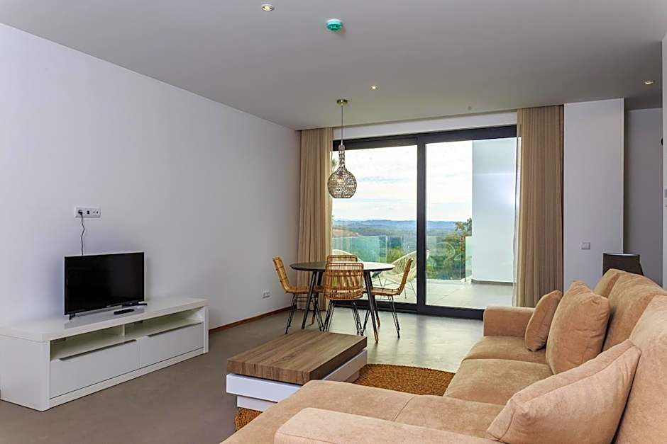 Enigma - Nature & Water Hotel