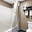 Quality Inn & Suites Biloxi - Ocean Springs
