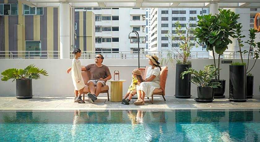 PARKROYAL Suites Bangkok