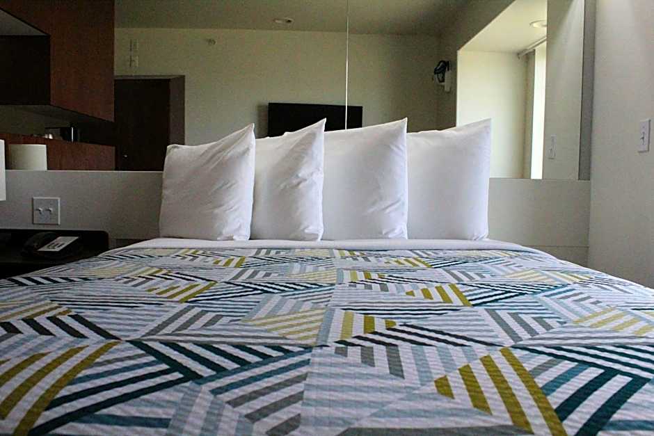 Motel 6-Idaho Falls, ID - Snake River