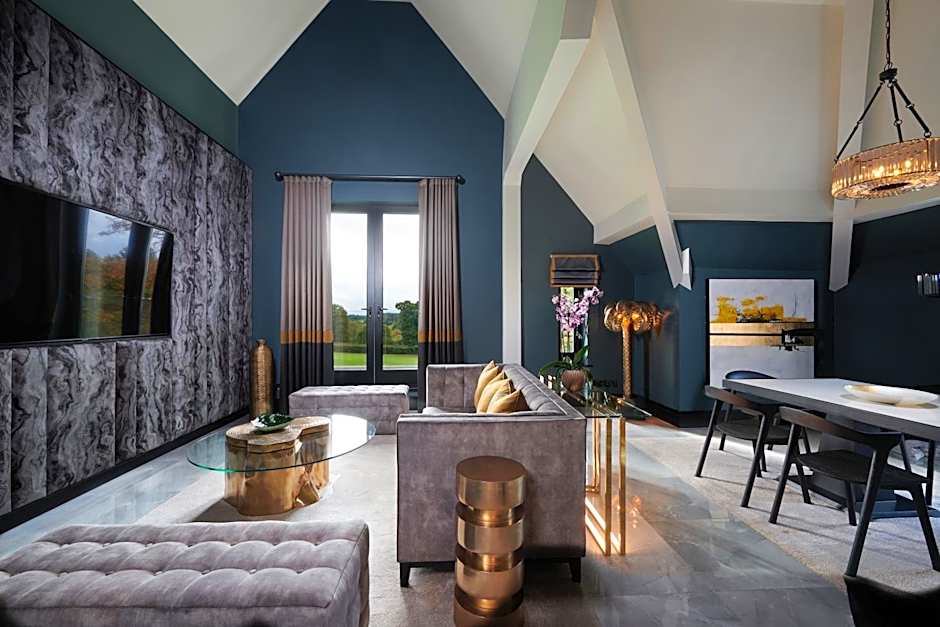 Aldwark Manor Estate