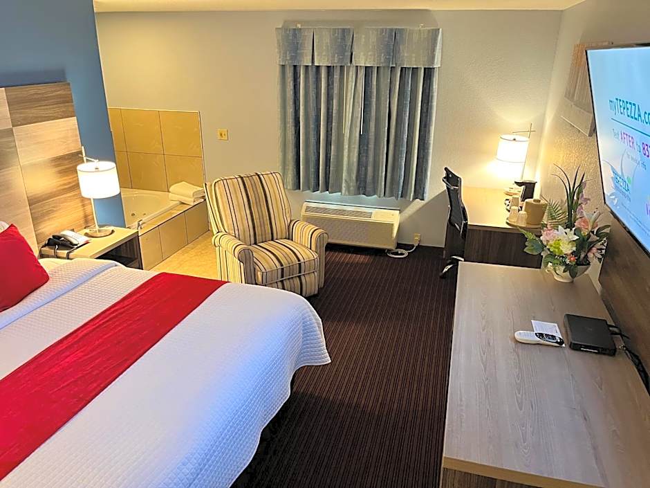 Garnett Hotel & RV Park