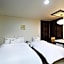 White Tourist Hotel