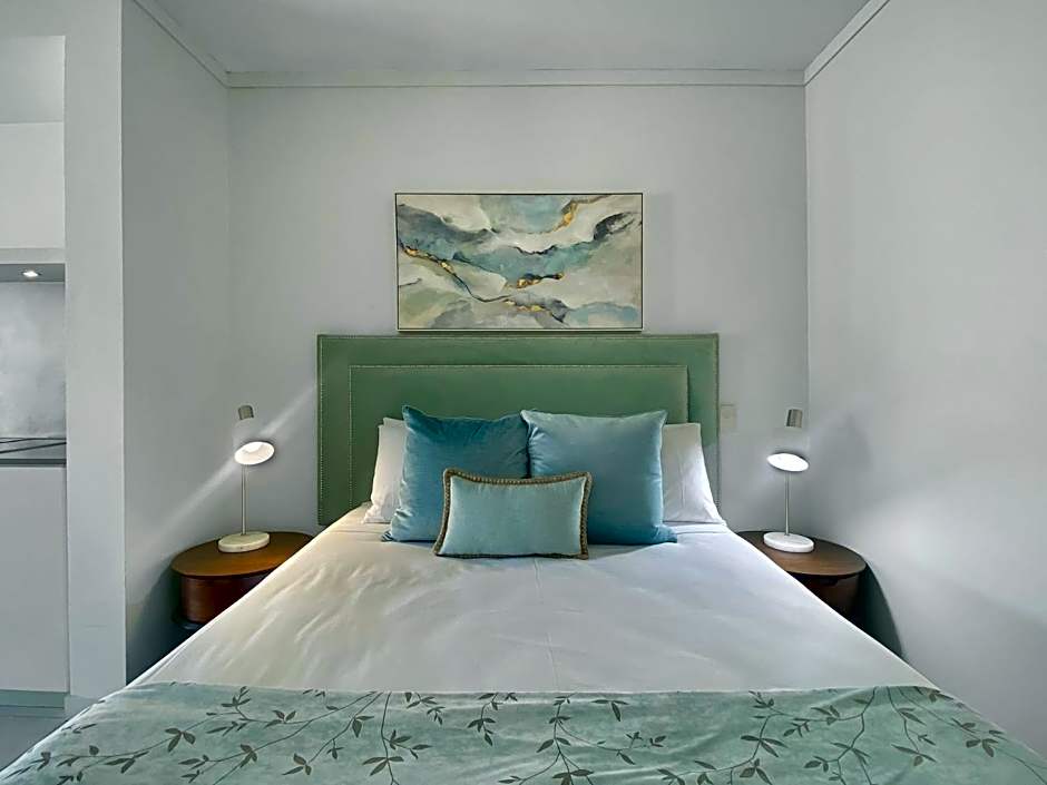 Blue on Blue Superior Studio Room 1241